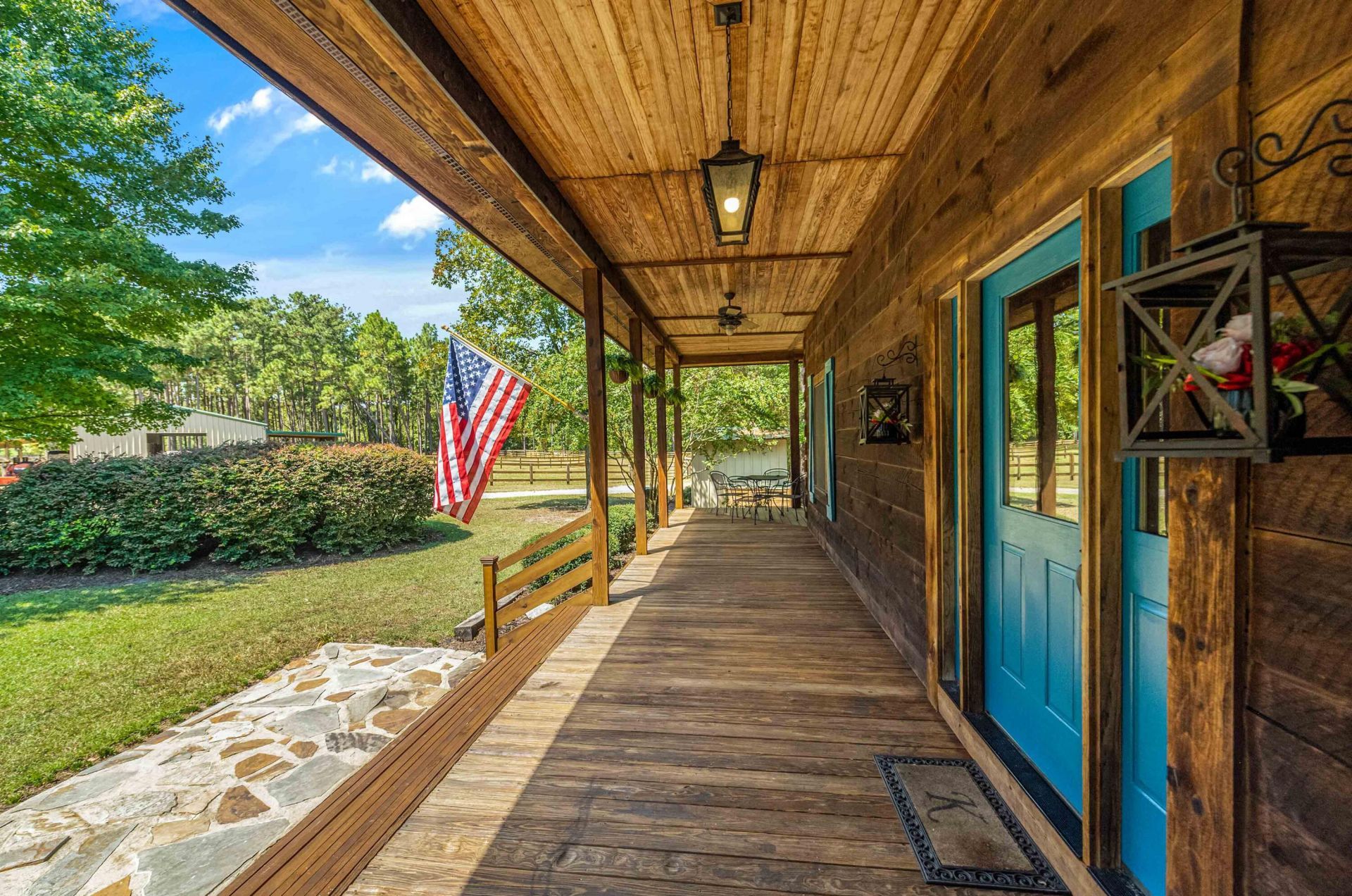1084 Farnum Road Photo 68