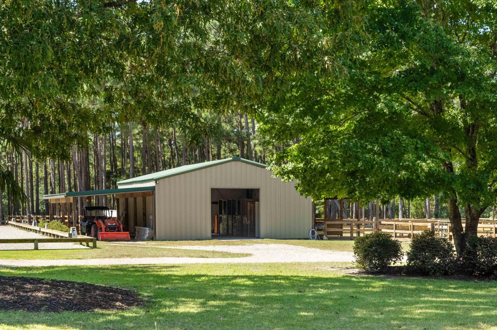 1084 Farnum Road Photo 70