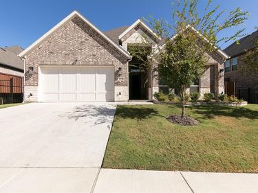 10129 La Frontera Drive, Fort Worth, TX 76179