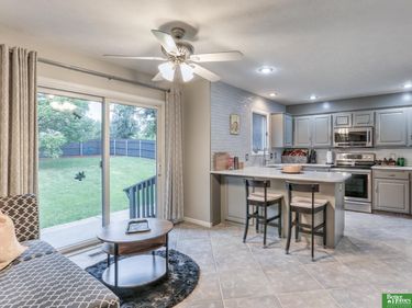 7424 Girard Street, Omaha, NE 68122