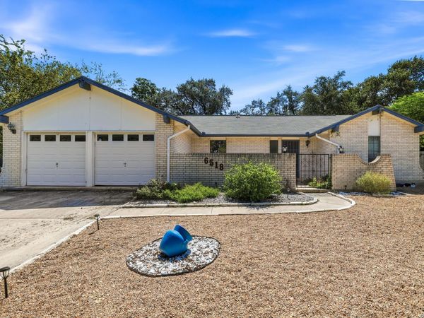 6518 Seneca Dr, Leon Valley, TX 78238