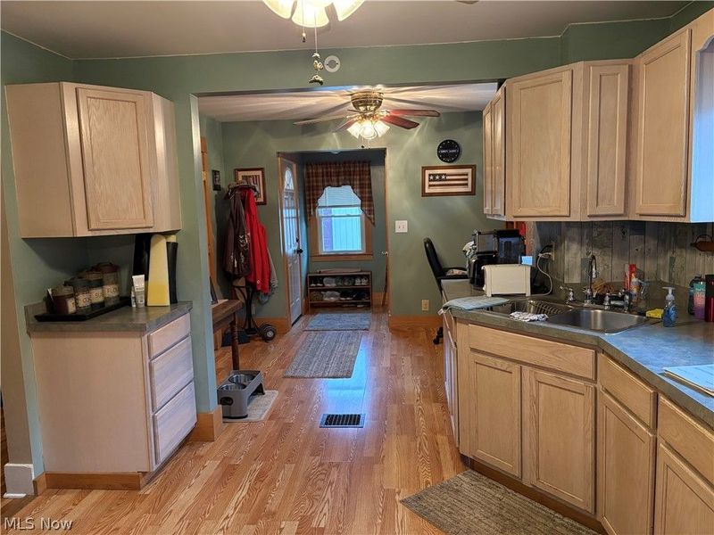 308 Hyde Avenue, Niles, OH 44446 Photo 7