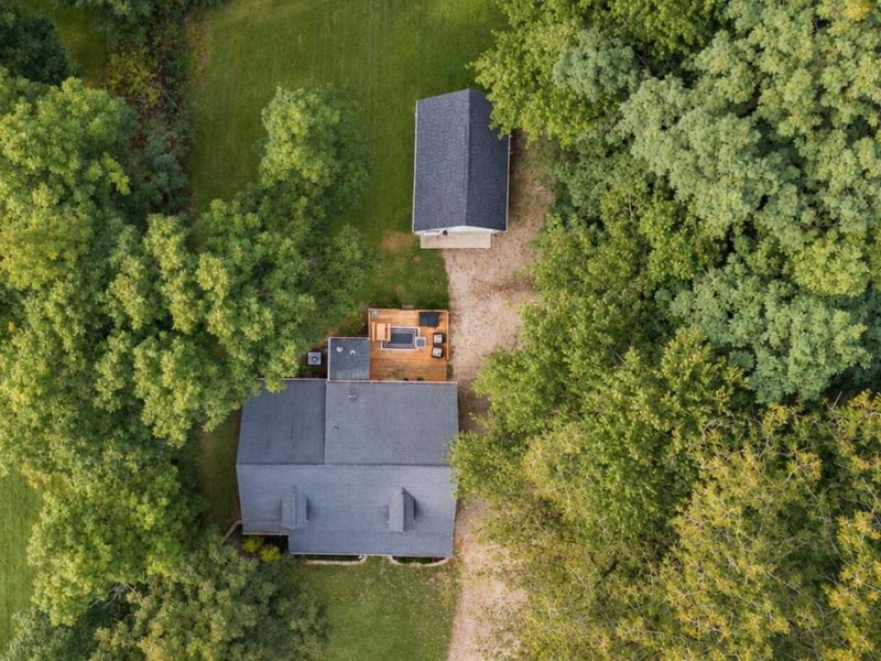 370 Valleyridge Drive , Howard, OH 43028 Photo 2