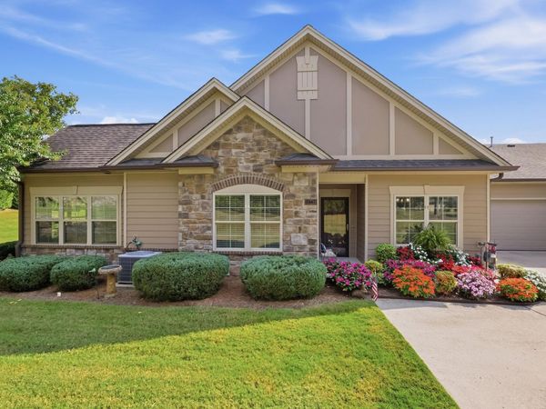 1662 Sedgefield Drive, Unit 7c, Ooltewah, TN 37363