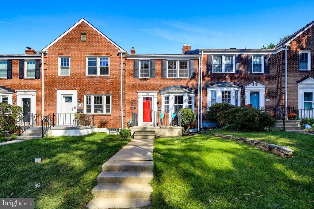 216 Stevenson Lane, Baltimore, MD 21212 Main Photo