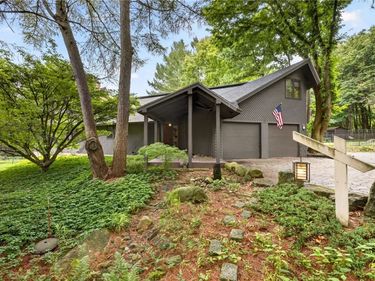 1551 Cranberry Pond Trl , Victor, NY 14564