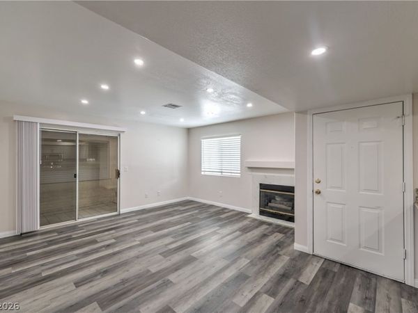 2725 S Nellis Boulevard, Unit 1078, Las Vegas, NV 89121