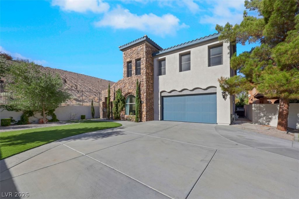 915 Via Canale Drive , Henderson, NV 89011