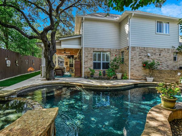 2704 Michelle Lynne CV, Round Rock, TX 78681