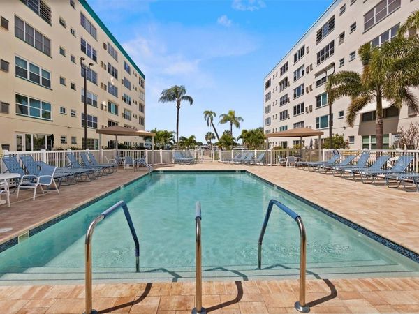 2960 59TH STREET S, Unit 105, GULFPORT, FL 33707