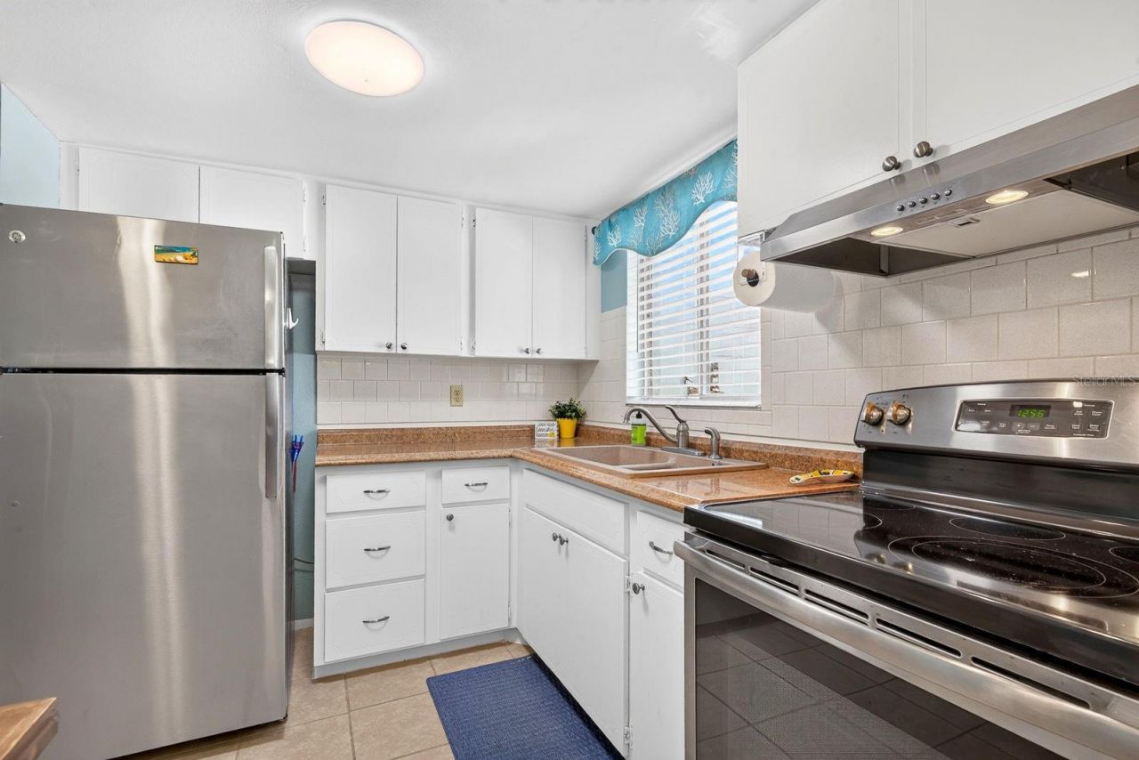 5853 Palm Lane, Unit B7, Bradenton, FL 34207 Photo