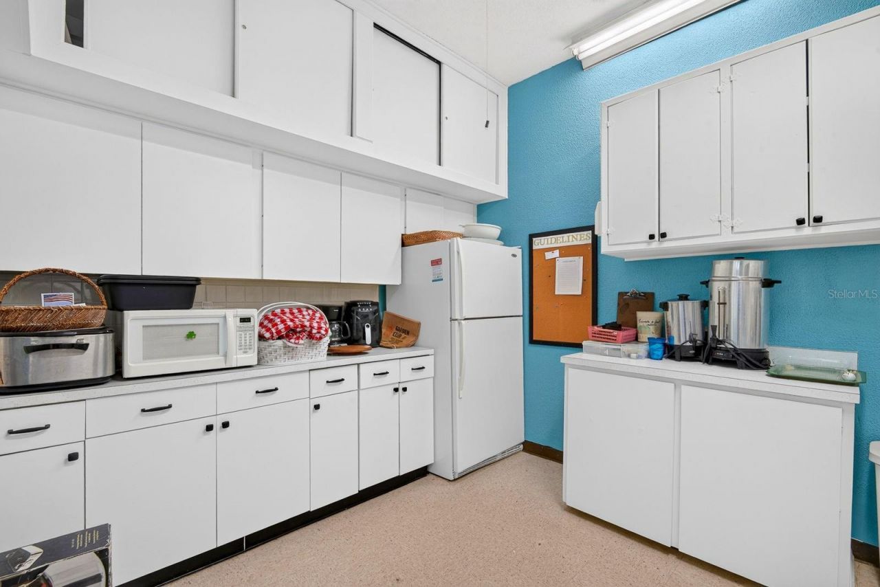 5853 Palm Lane, Unit B7, Bradenton, FL 34207 Photo