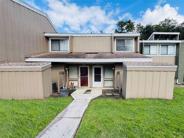 5089 EAGLESMERE DRIVE , Unit D09, ORLANDO, FL 32819