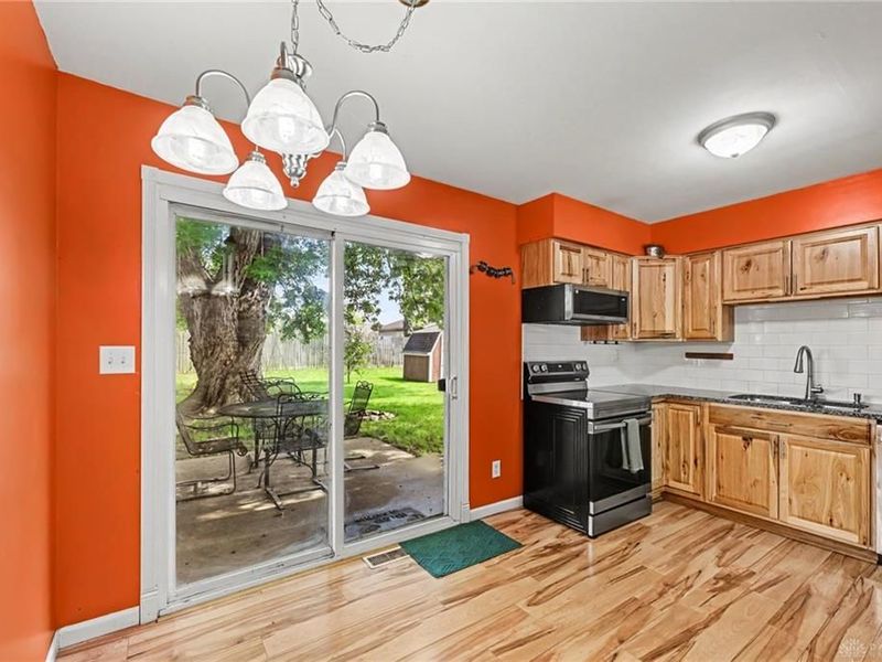 1713 Gayhart Drive, Xenia, OH 45385 Photo 14