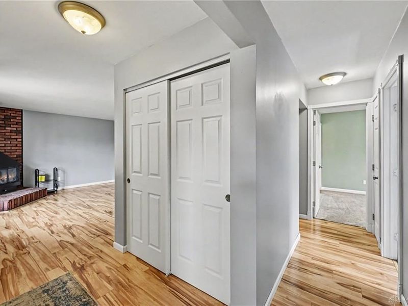 1713 Gayhart Drive, Xenia, OH 45385 Photo 6