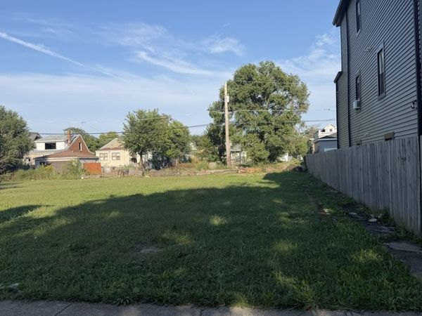 6449 S SEELEY Avenue, Chicago, IL 60636