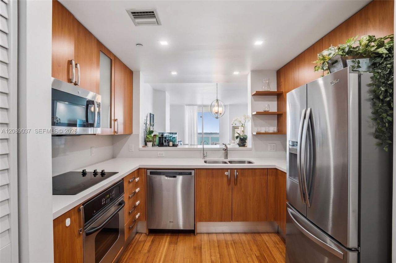 2101 Brickell Ave, Unit 3005, Miami, FL 33129 Photo