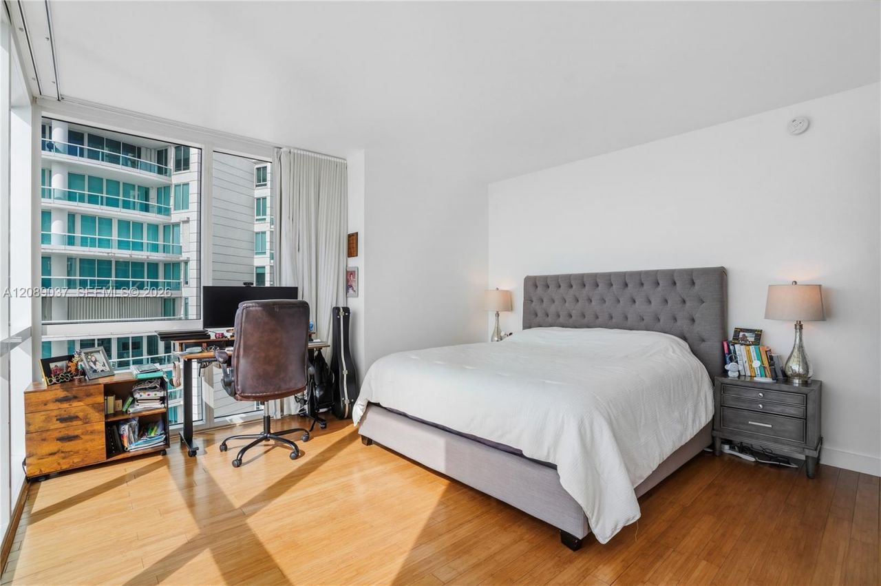 2101 Brickell Ave, Unit 3005, Miami, FL 33129 Photo