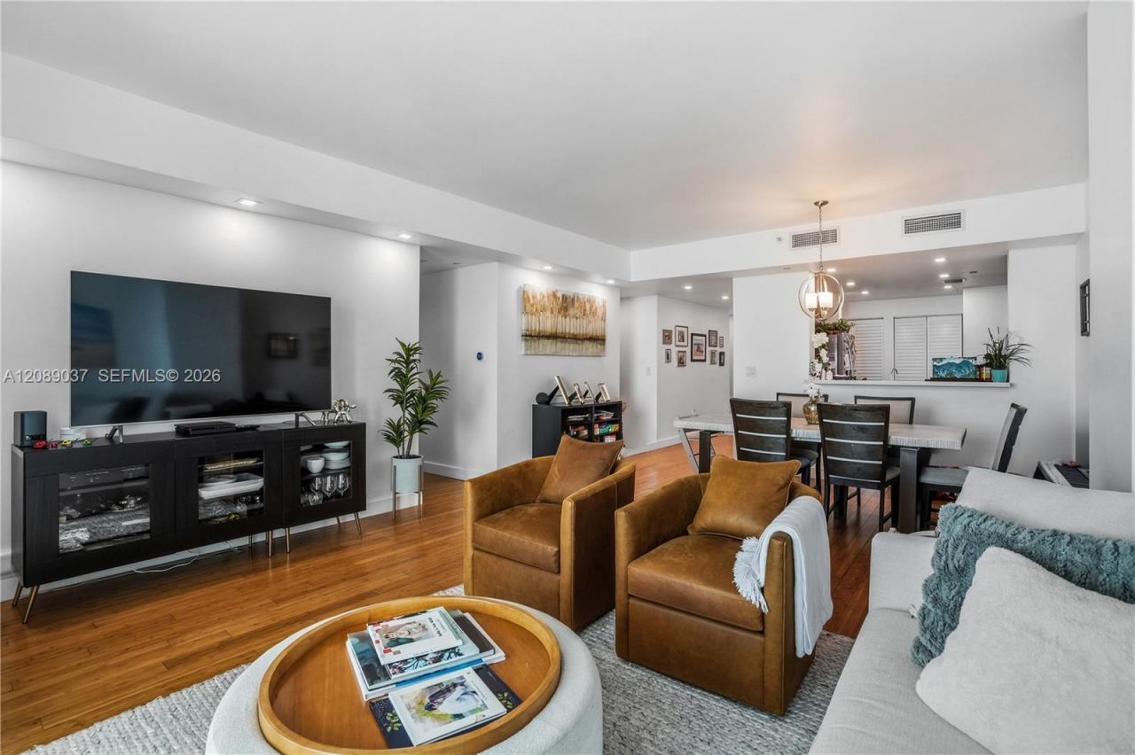 2101 Brickell Ave, Unit 3005, Miami, FL 33129 Photo