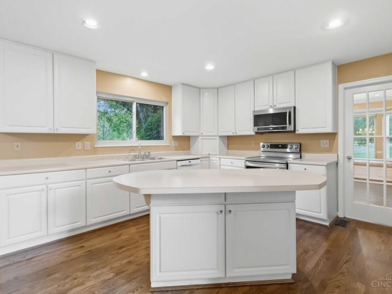 4741 Flagstone Drive, Mason, OH 45040 Photo 12