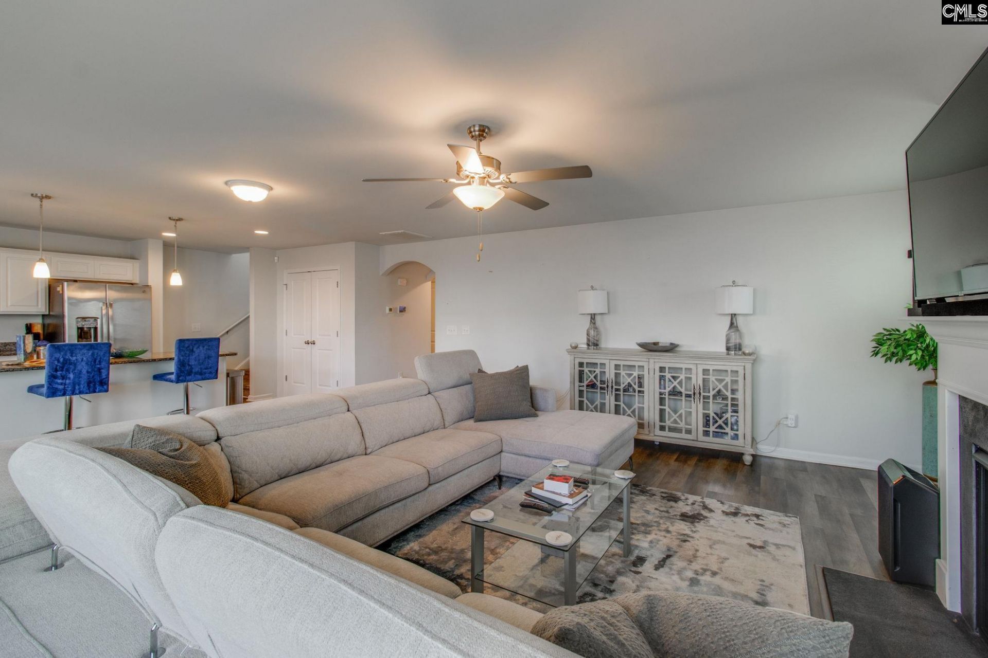 739 Tanager Lane Photo 8