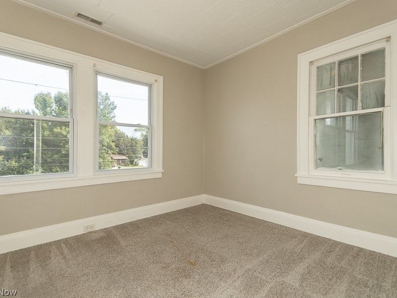 170 E 316th Street, Willowick, OH 44095 Photo 16