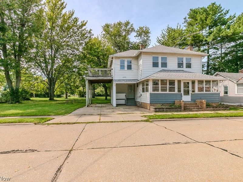 170 E 316th Street, Willowick, OH 44095 Photo 2