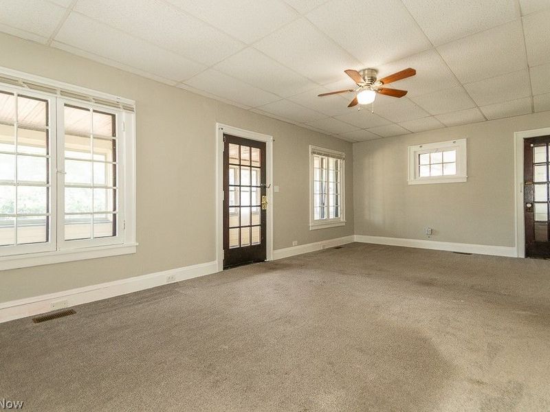 170 E 316th Street, Willowick, OH 44095 Photo 7