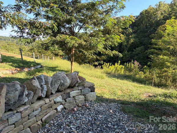 4401 Meadows Town Road , Marshall, NC 28753