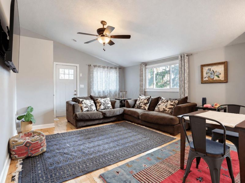 9290 Mink Street SW, Etna, OH 43062 Photo 5