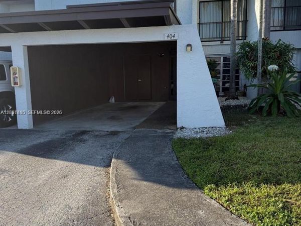 Unit 404, Miami, FL 33183