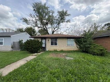858 N Upland Avenue, Dayton, OH 45402