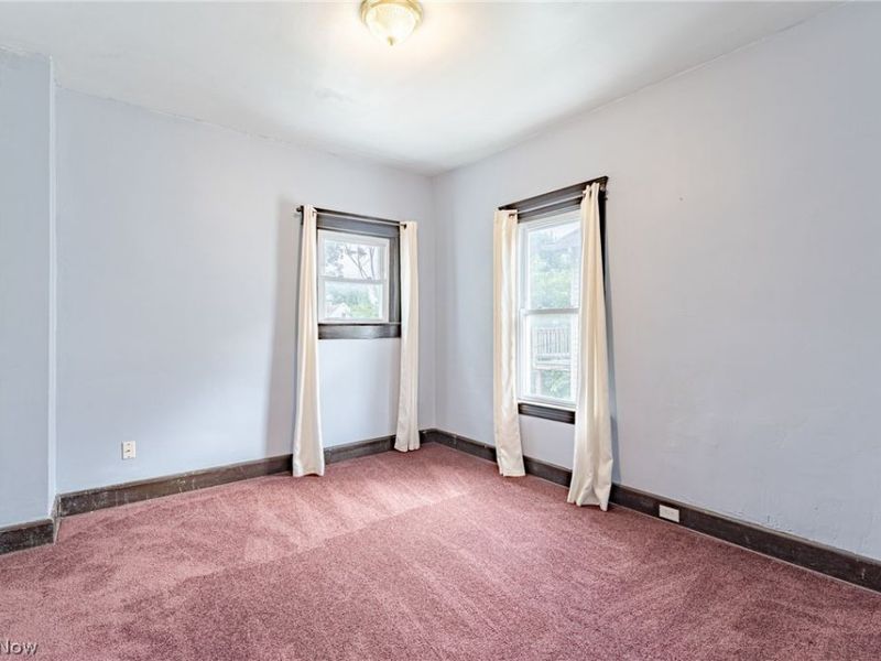 9913 Rosehill Avenue, Cleveland, OH 44104 Photo 15