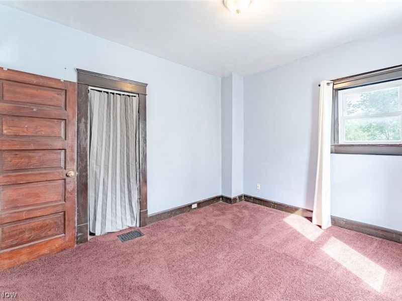 9913 Rosehill Avenue, Cleveland, OH 44104 Photo 16