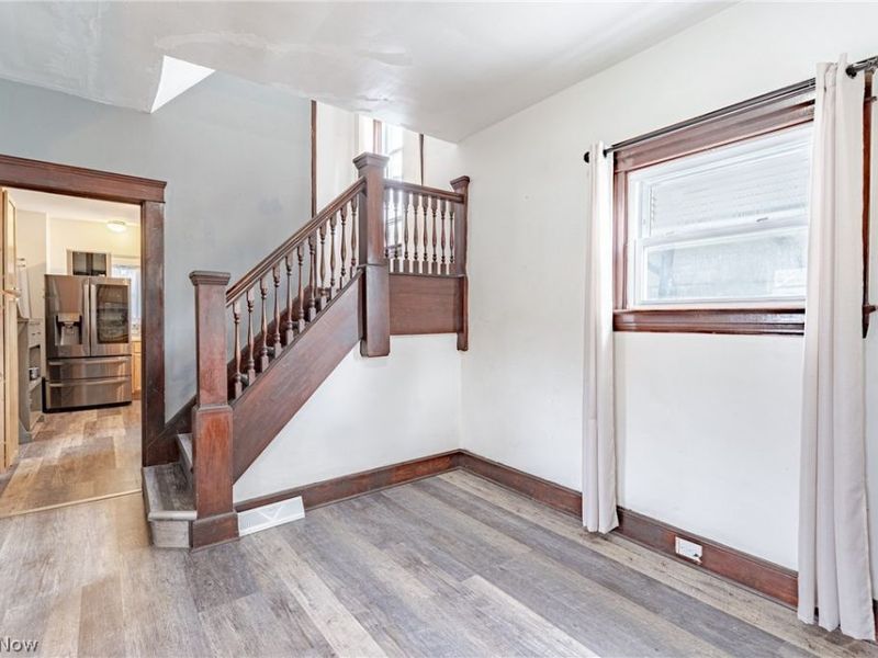 9913 Rosehill Avenue, Cleveland, OH 44104 Photo 3