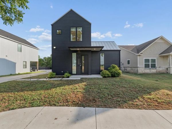 3520 S 4TH, Waco, TX 76706