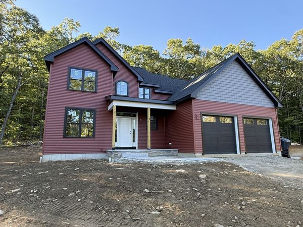 47 Southwick Rd, Sutton, MA 01590
