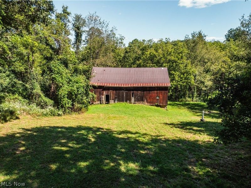 10261 Fiat Road, Baltic, OH 43804 Photo 12