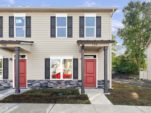 386 Boyington Place Road , Midway Park, NC 28544