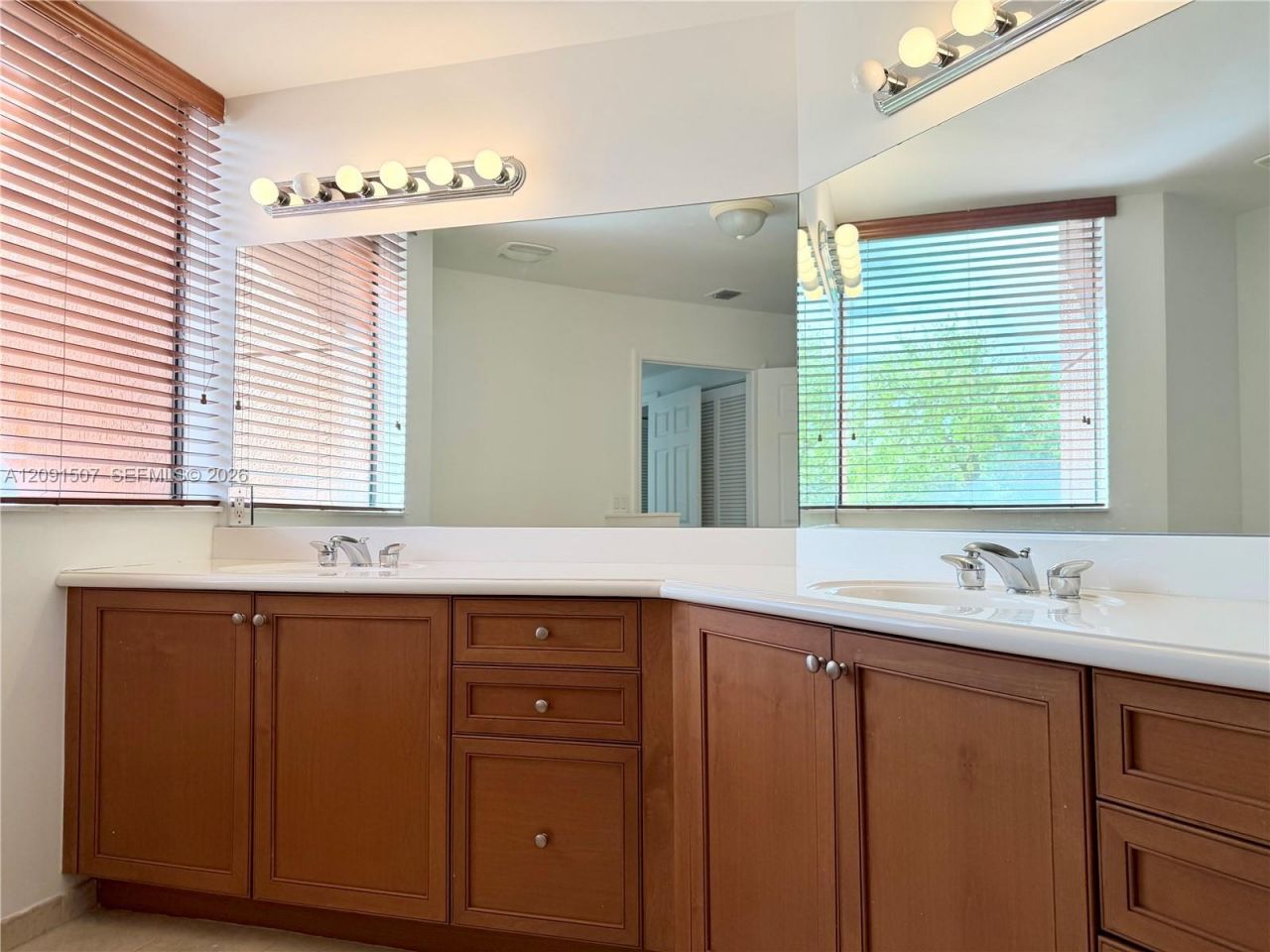 8390 SW 72nd Ave, Unit 109, Miami, FL 33143 Photo