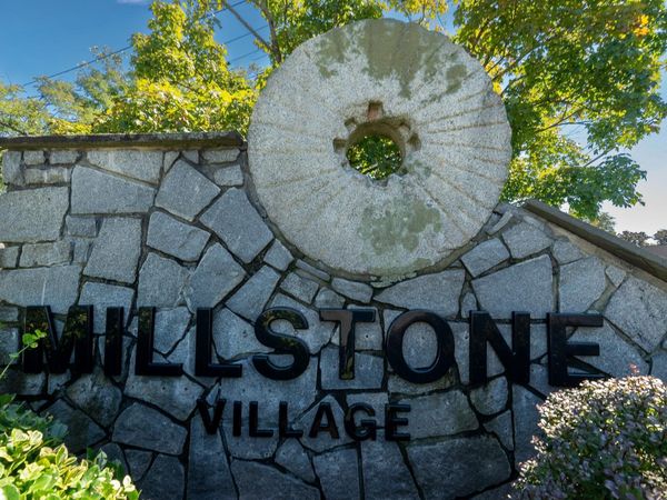 9 Blackstone Drive, Unit 74, Nashua, NH 03063