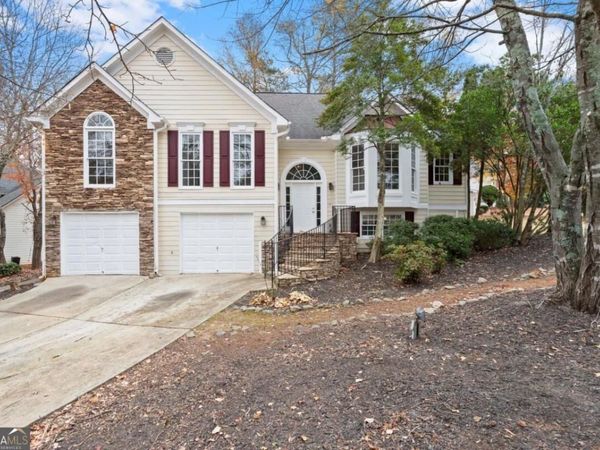 16 Valleyside Drive, Dallas, GA 30157
