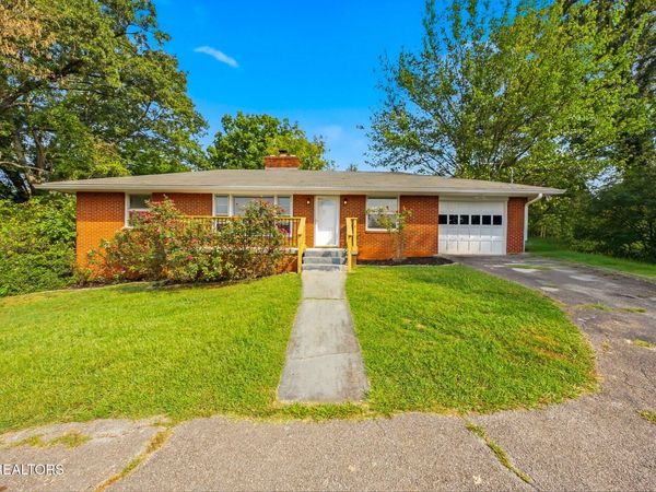 3103 Spicewood Lane, Knoxville, TN 37921
