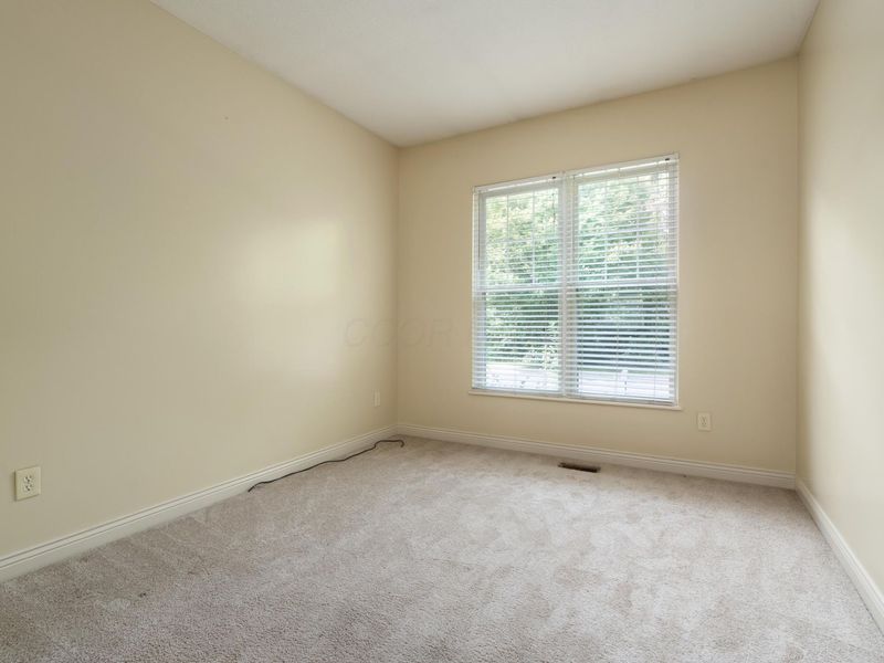 2678 Patenson Drive, Columbus, OH 43219 Photo 10