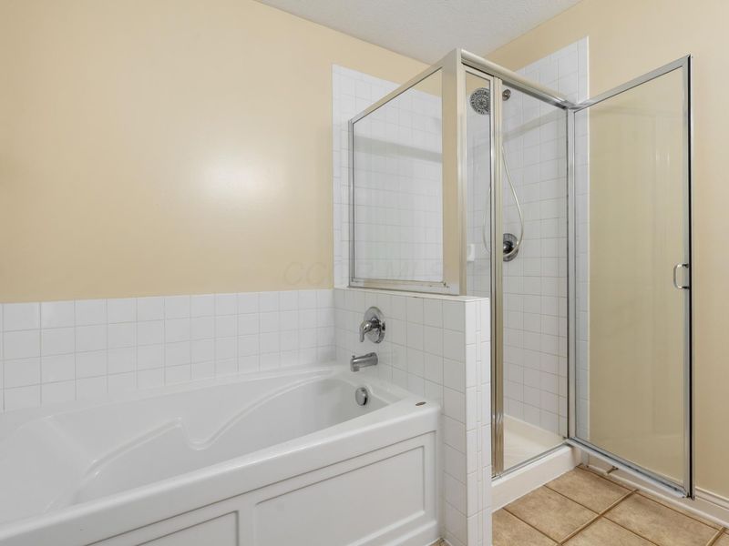 2678 Patenson Drive, Columbus, OH 43219 Photo 25