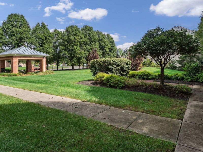 2678 Patenson Drive, Columbus, OH 43219 Photo 38