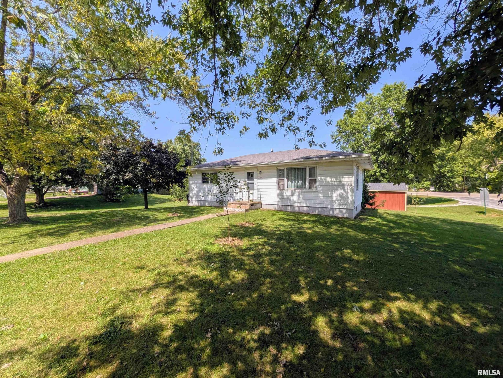 310 E Hickory Street, Industry, IL 61440 Main Photo