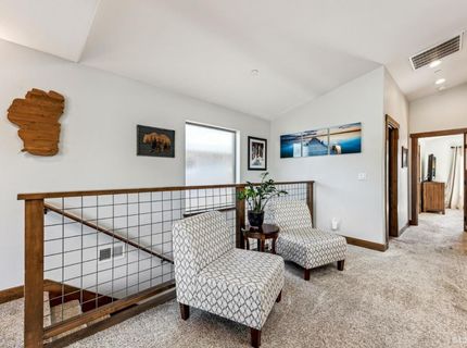 2025 Garmish Court, South Lake Tahoe, CA 96150 Photo