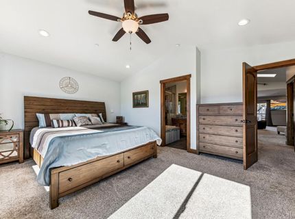 2025 Garmish Court, South Lake Tahoe, CA 96150 Photo