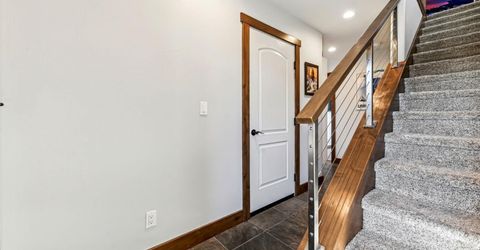 2025 Garmish Court, South Lake Tahoe, CA 96150 Photo